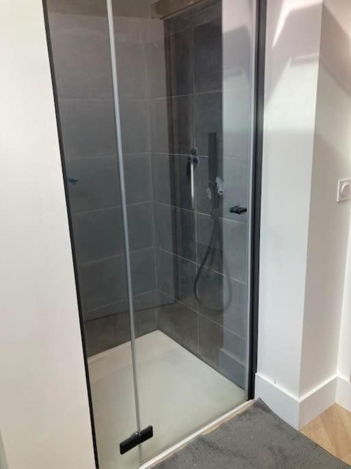 Ferienwohnung Atypique Chevreul Angers Exterior foto